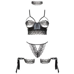 Shaquila set