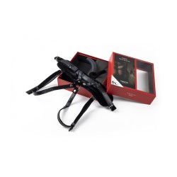HARNESS WITH BLACK DILDO SIZE M