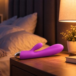 Velvet Touch wibrator silikonowy typ króliczek ładowany usb fioletowy